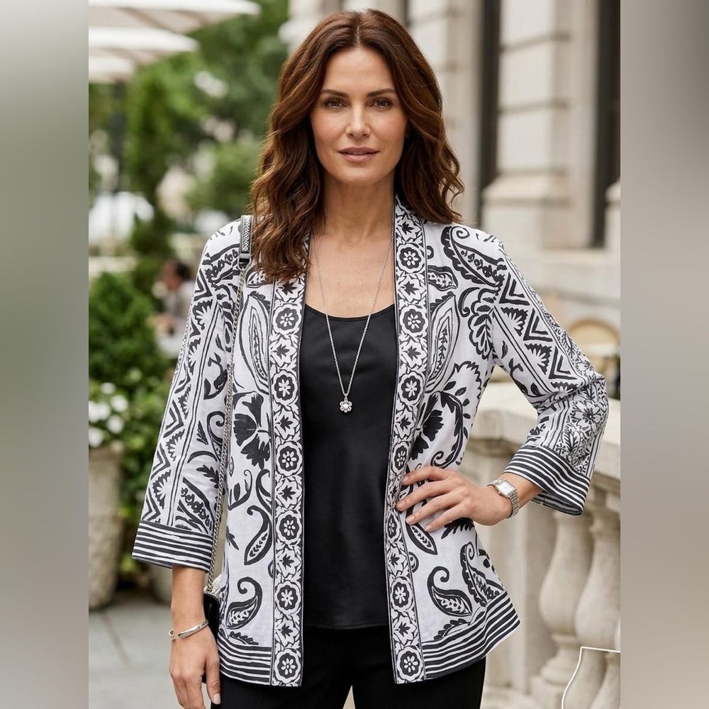Chico's Black and White Border Print Kimono Jacket in a Cotton/silk Blend (NWT)